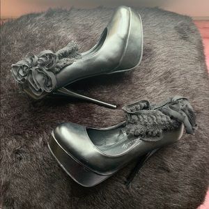 Black high heel shoes